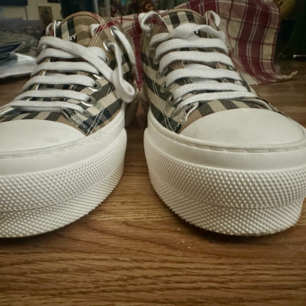 Burberry Checkered Canvas Sneakers - Picture 3 of 15